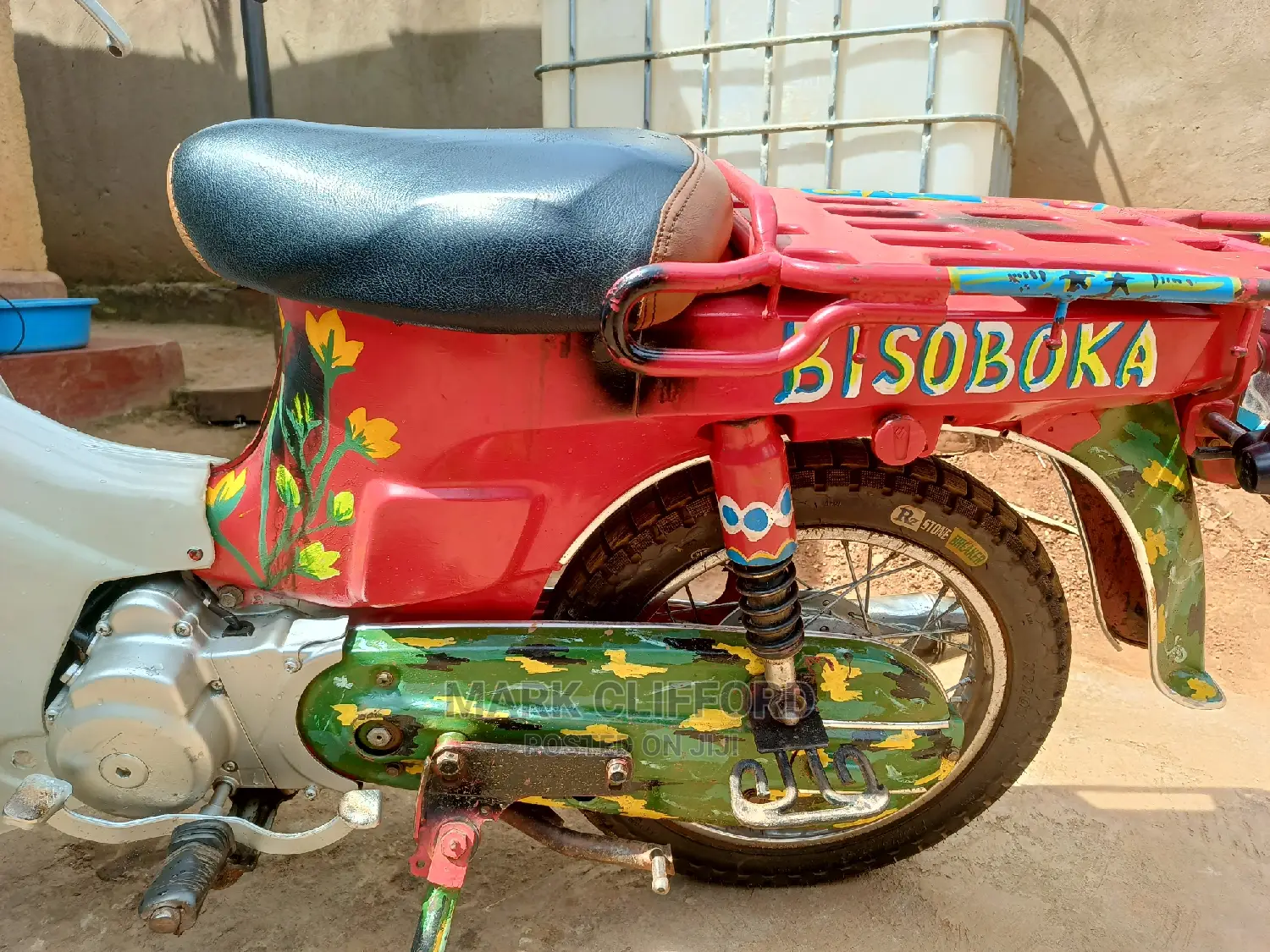 Suzuki 1998 Red