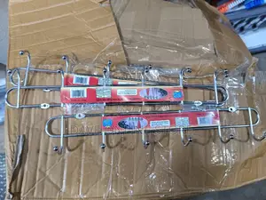 Stainless Steel Twisting Towel Hanger .