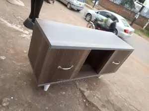 Brand New Tv Stand American Walnut 3ft