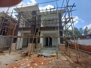 Furnished 4bdrm Duplex in Kisaasi, Central Division for Sale