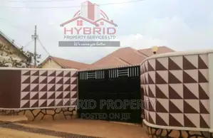 3bdrm House in Nansana Along for Sale