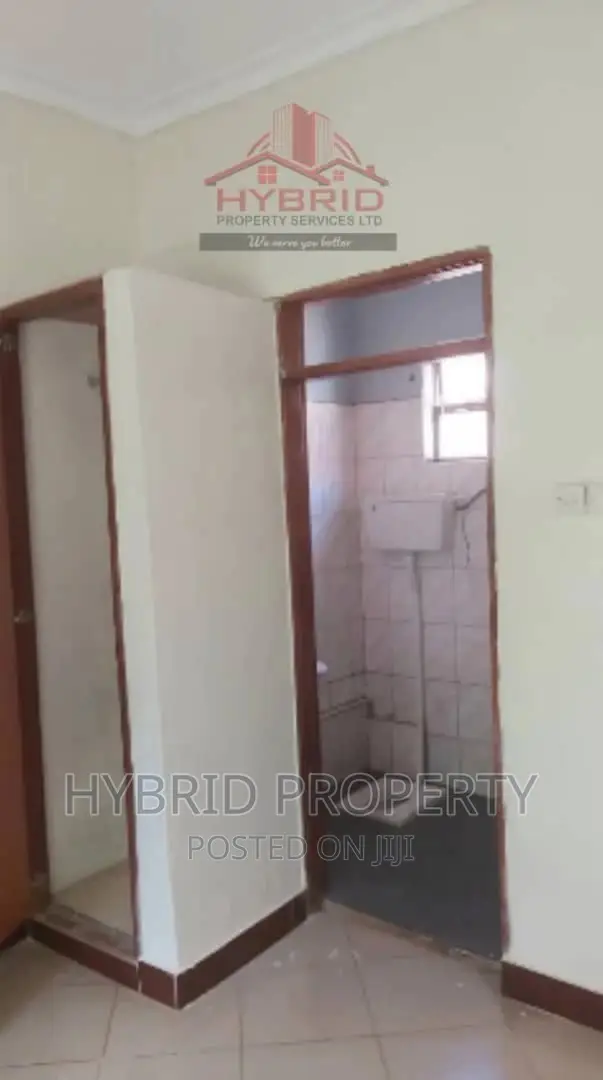 3bdrm House in Nansana Along for Sale