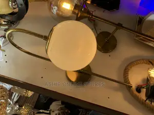 Modern Classy Wall Lamp