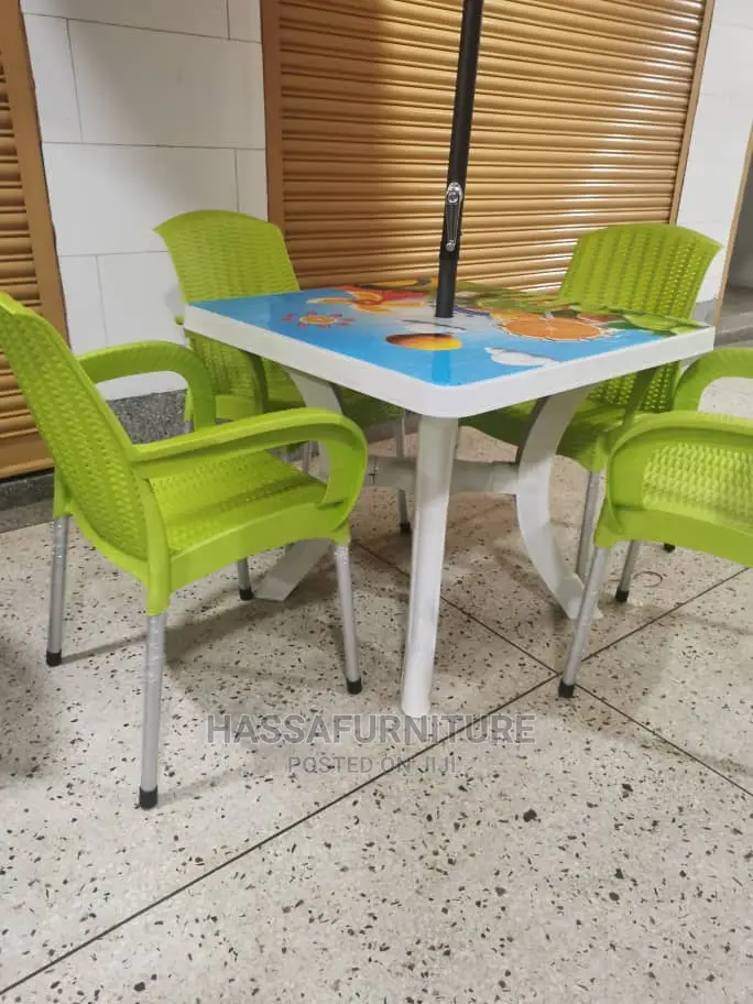 Outdoor Restaurant Set