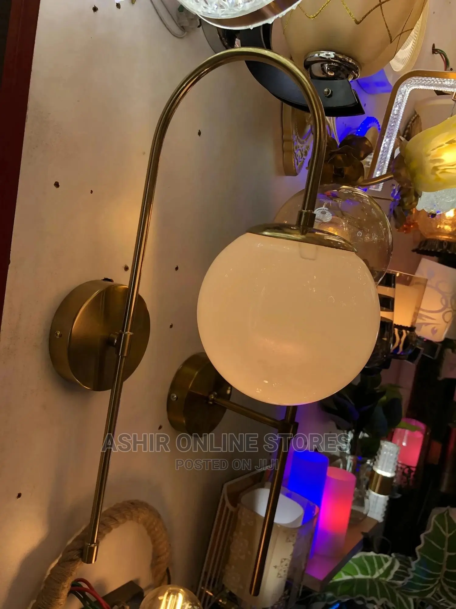 Modern Classy Wall Lamp