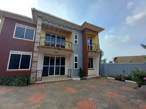 Furnished 5bdrm House in Kira Posh for Sale