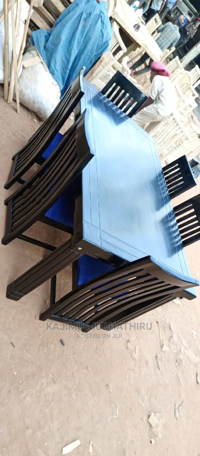 Dinning Table
