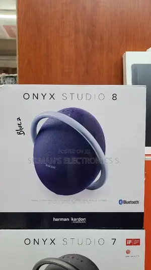 Harman Kardon Onyx Studio 8 Latest