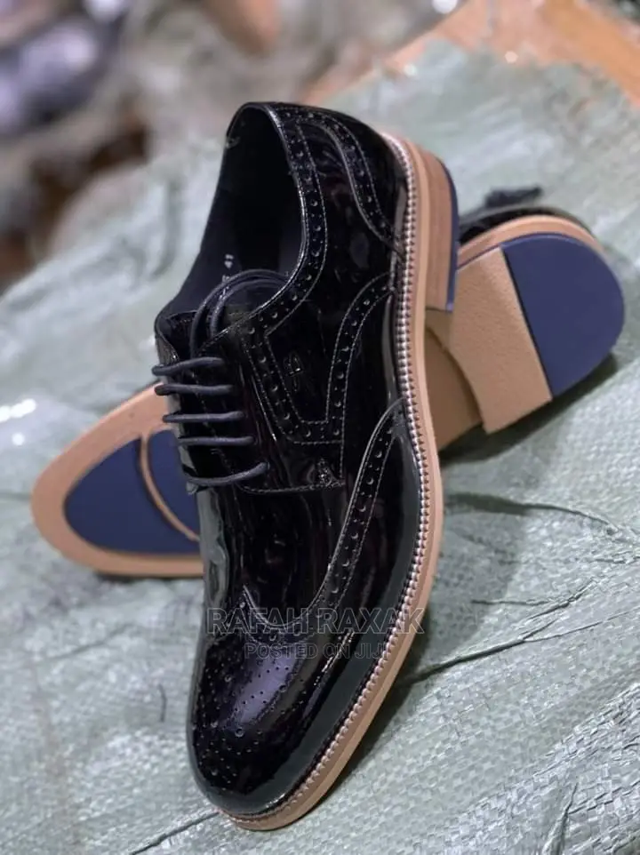 Shiny Gentle Shoes