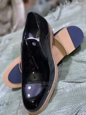 Shiny Gentle Shoes