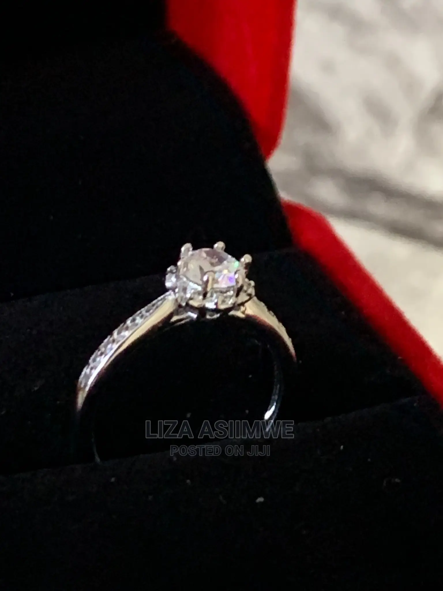 Engagement Rings Available at a Good and Affordable Price