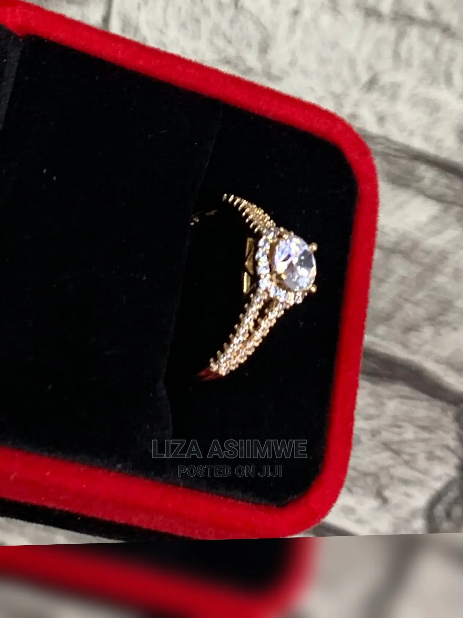 Engagement Rings Available at a Good and Affordable Price
