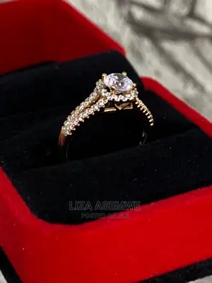 Engagement Rings Available at a Good and Affordable Price