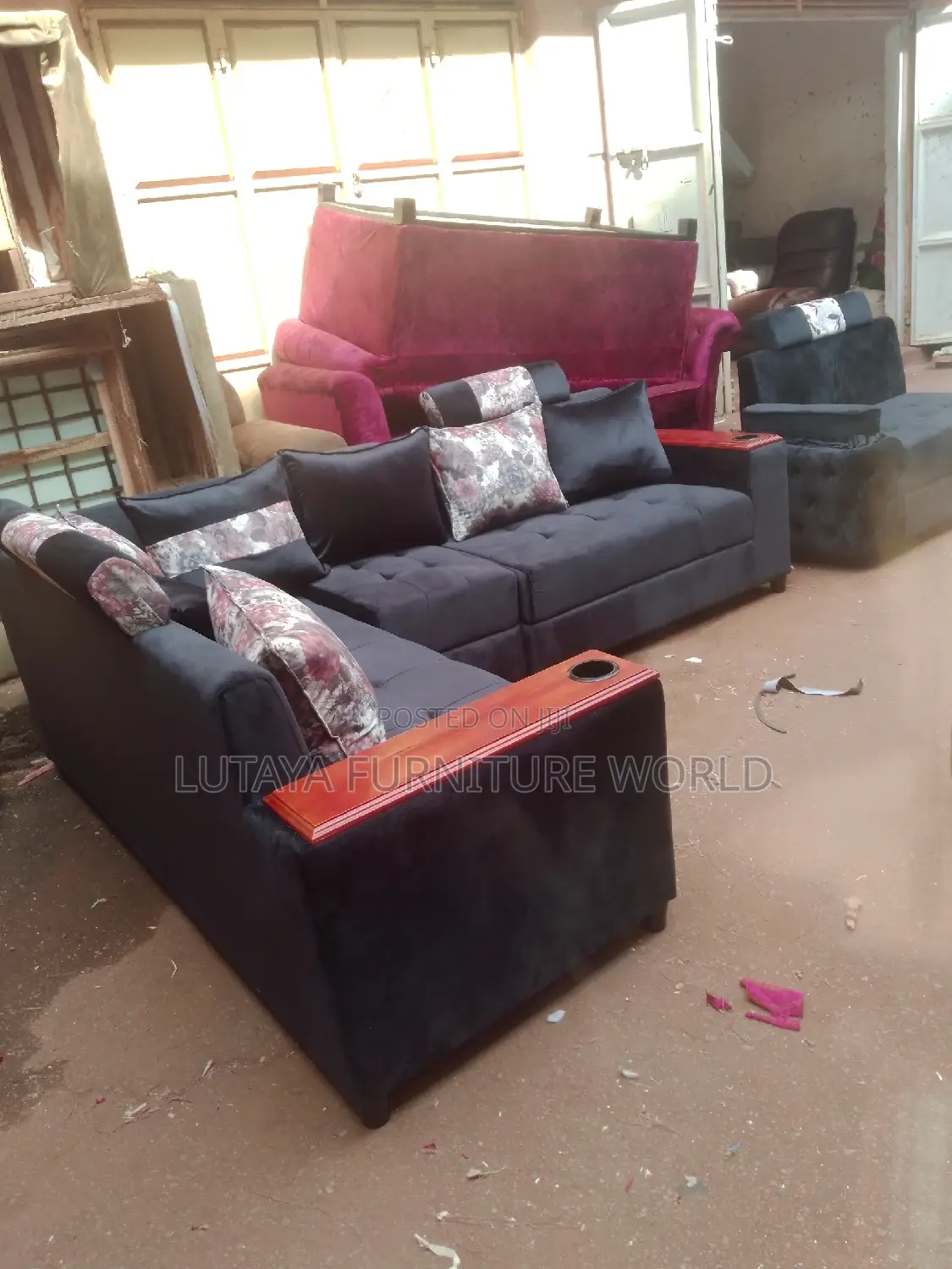 Sofas for Sale in Good Materials and Price