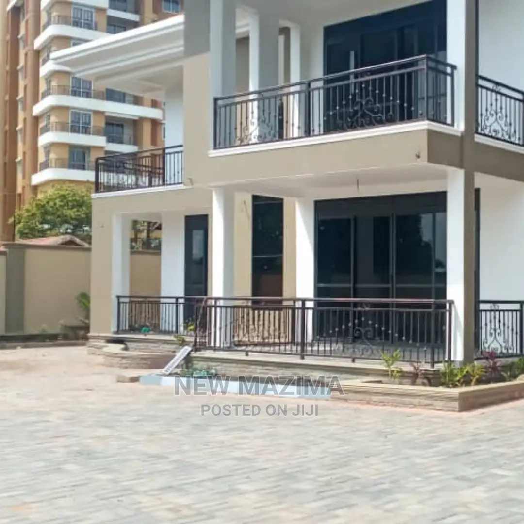 5bdrm House in Muyenga Heights, Division a for Sale