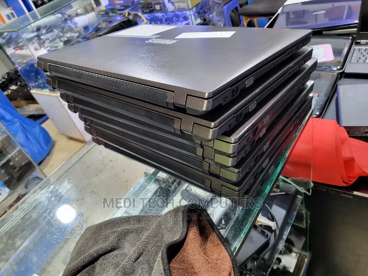 Laptop Stone Stone 4GB Intel Core I5 HDD 320GB