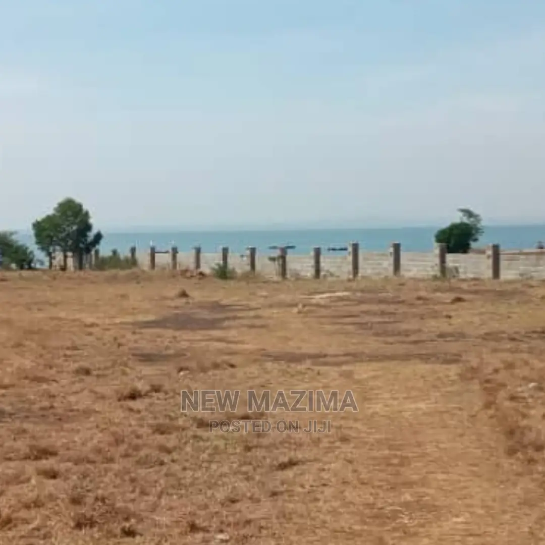 Two Acres Beginning From the Lake on Quicksale in Busabaala