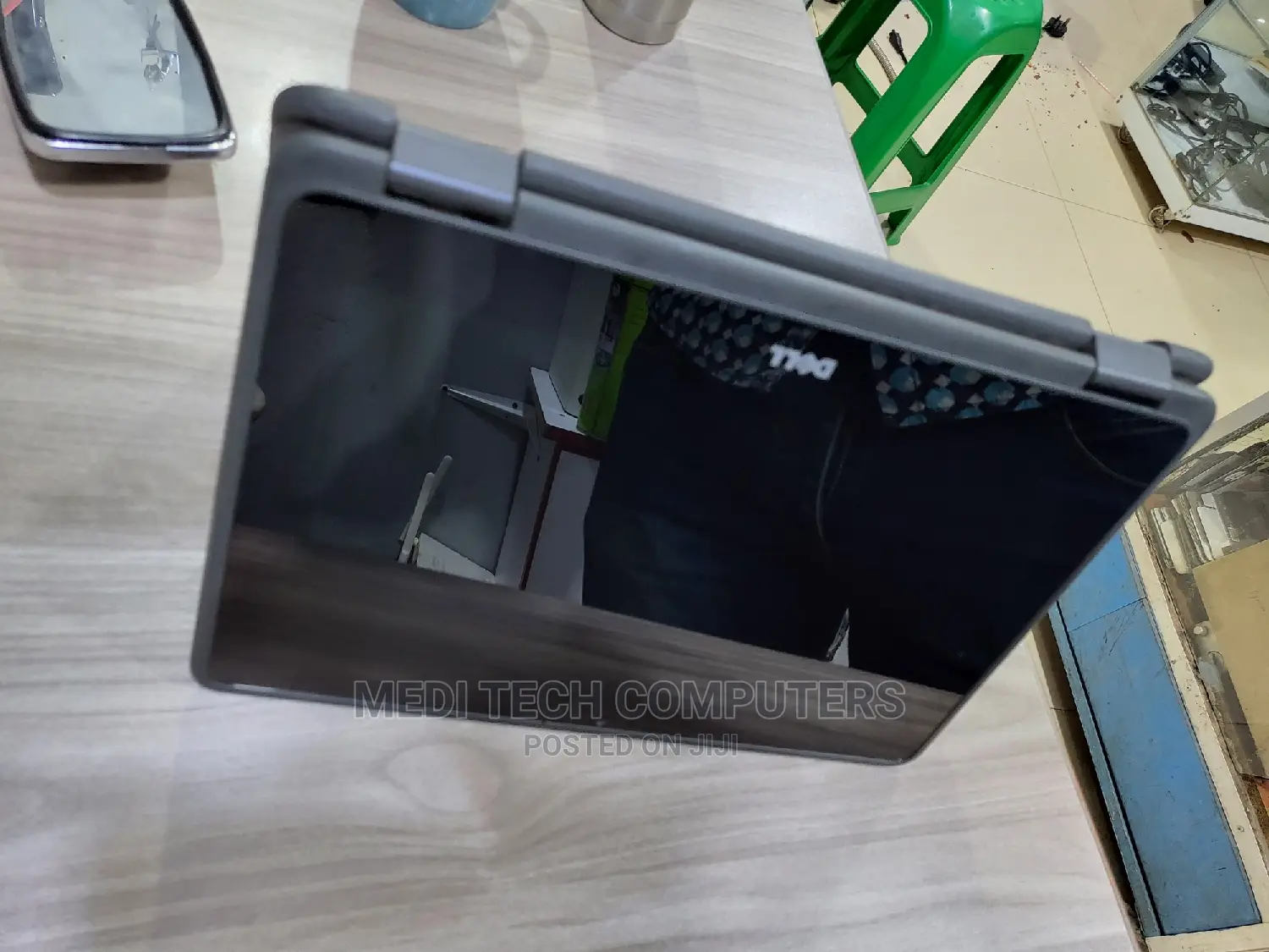 Laptop Dell Latitude 3189 4GB Intel Celeron SSD 128GB