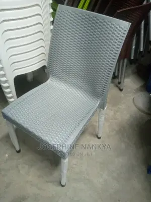 Plastic Chair, With Metallic Legs, Gray Colour