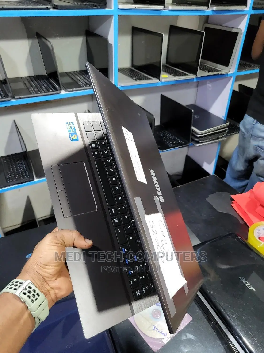 Laptop Stone Stone 4GB Intel Core I5 HDD 320GB