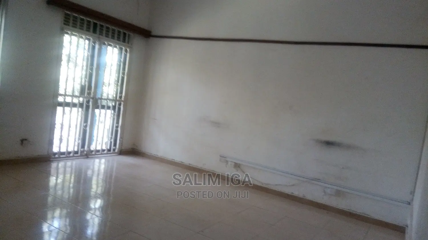 7bdrm Duplex in Kololo Property, Central Division for Rent