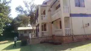 4bdrm Duplex in Kololo Property, Central Division for Rent
