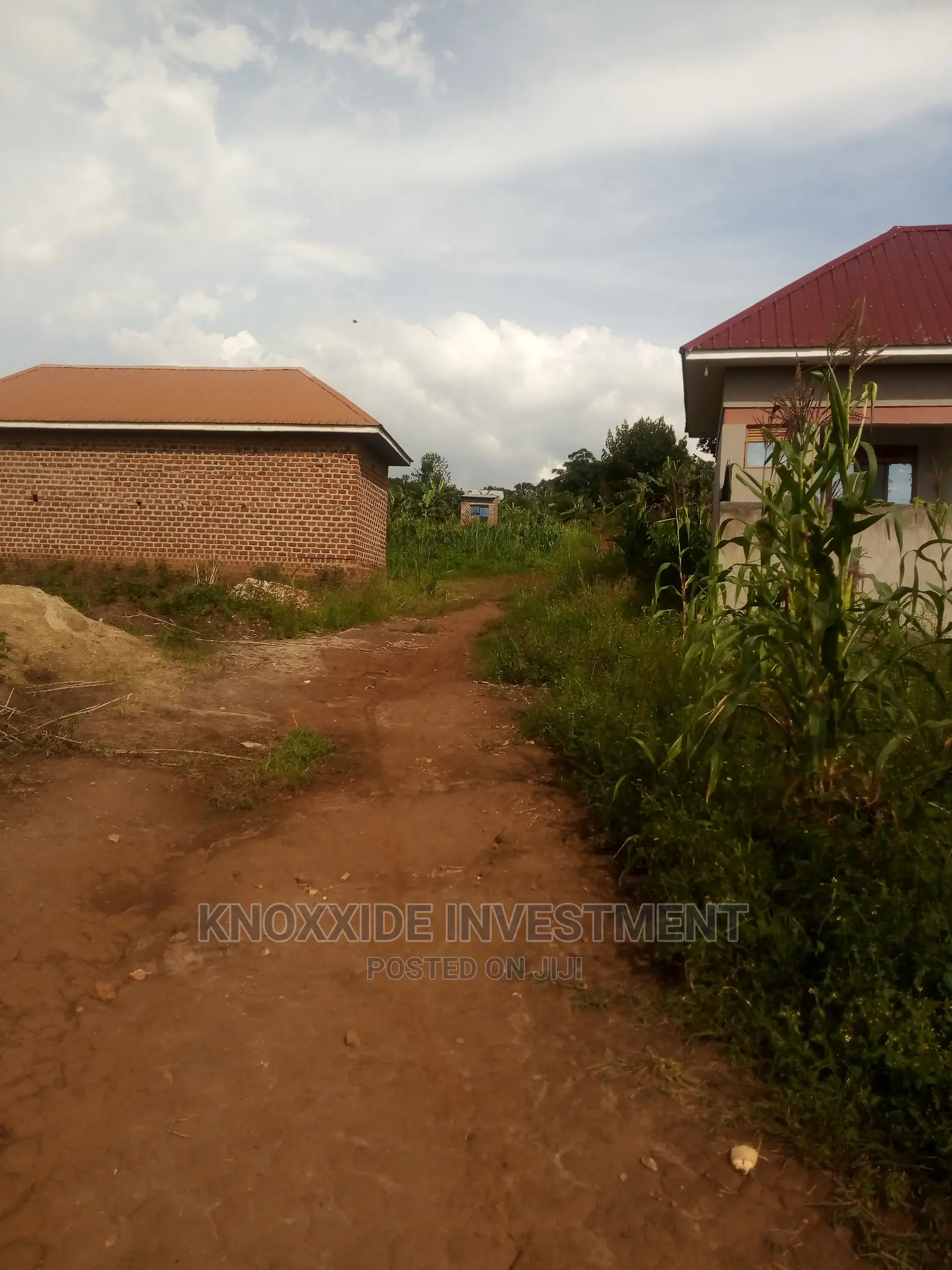 Plot for Sale 40x35ft at 12Lukwaga Town
