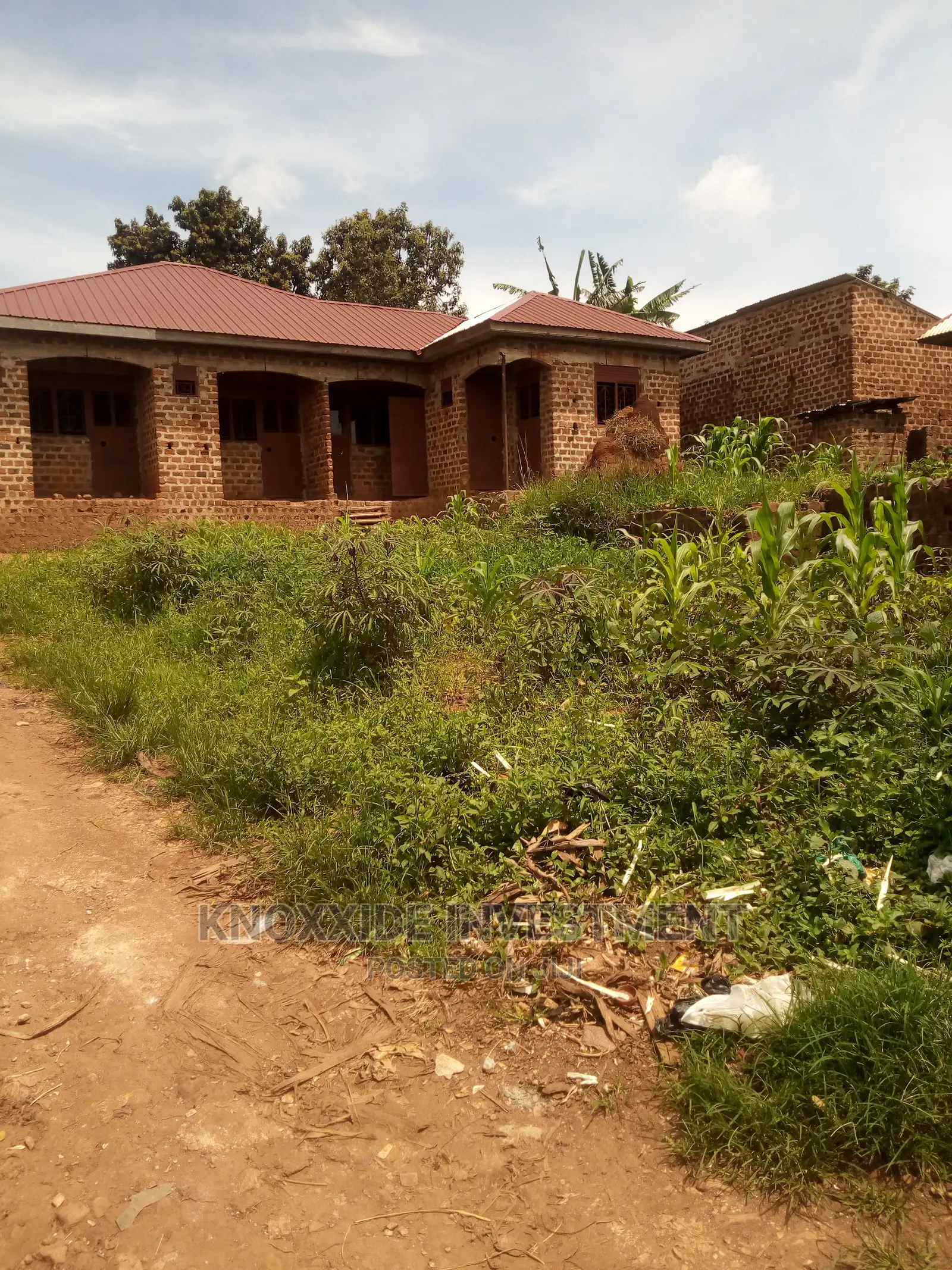 Plot for Sale 50x50ft at 12m Ugx Sentema Town