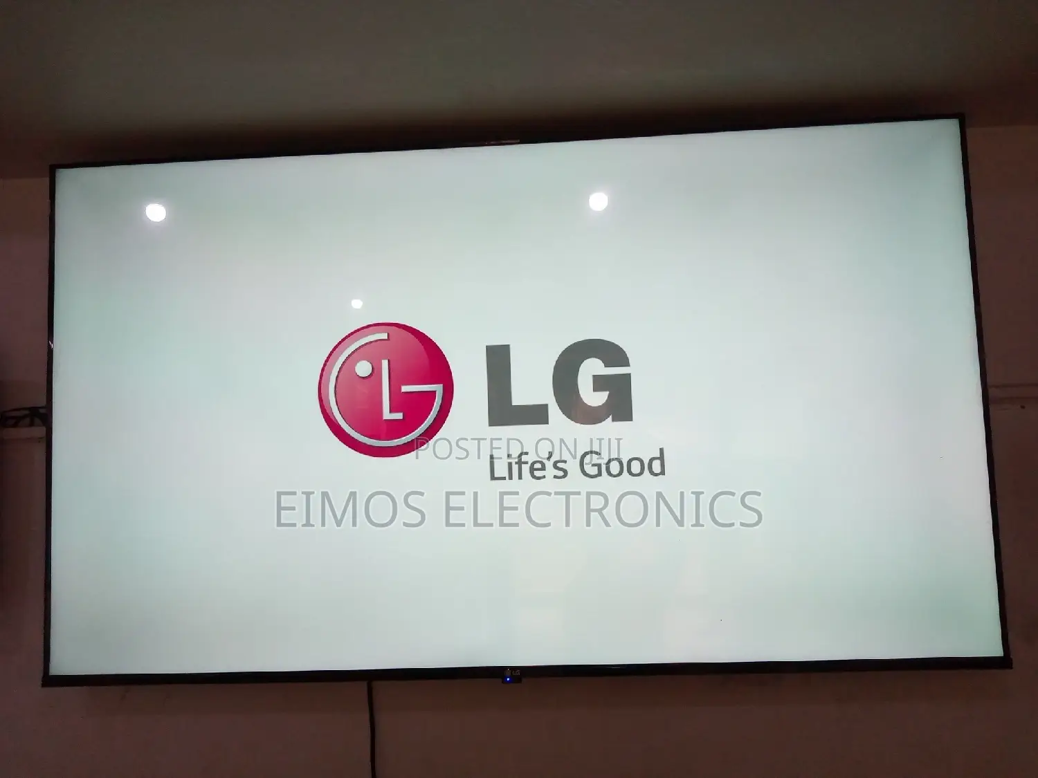 70 Inches LG Smart TV