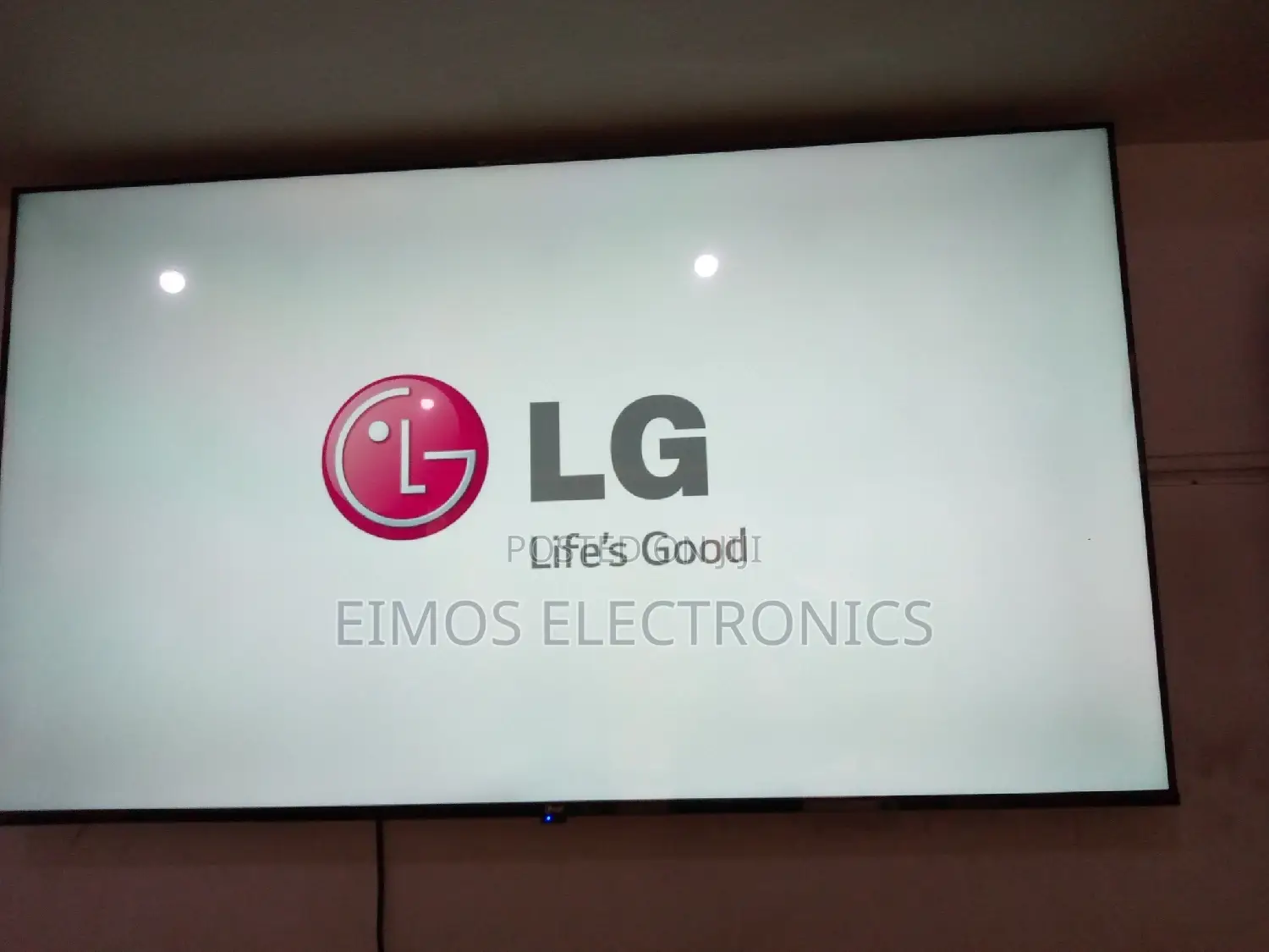 70 Inches LG Smart TV