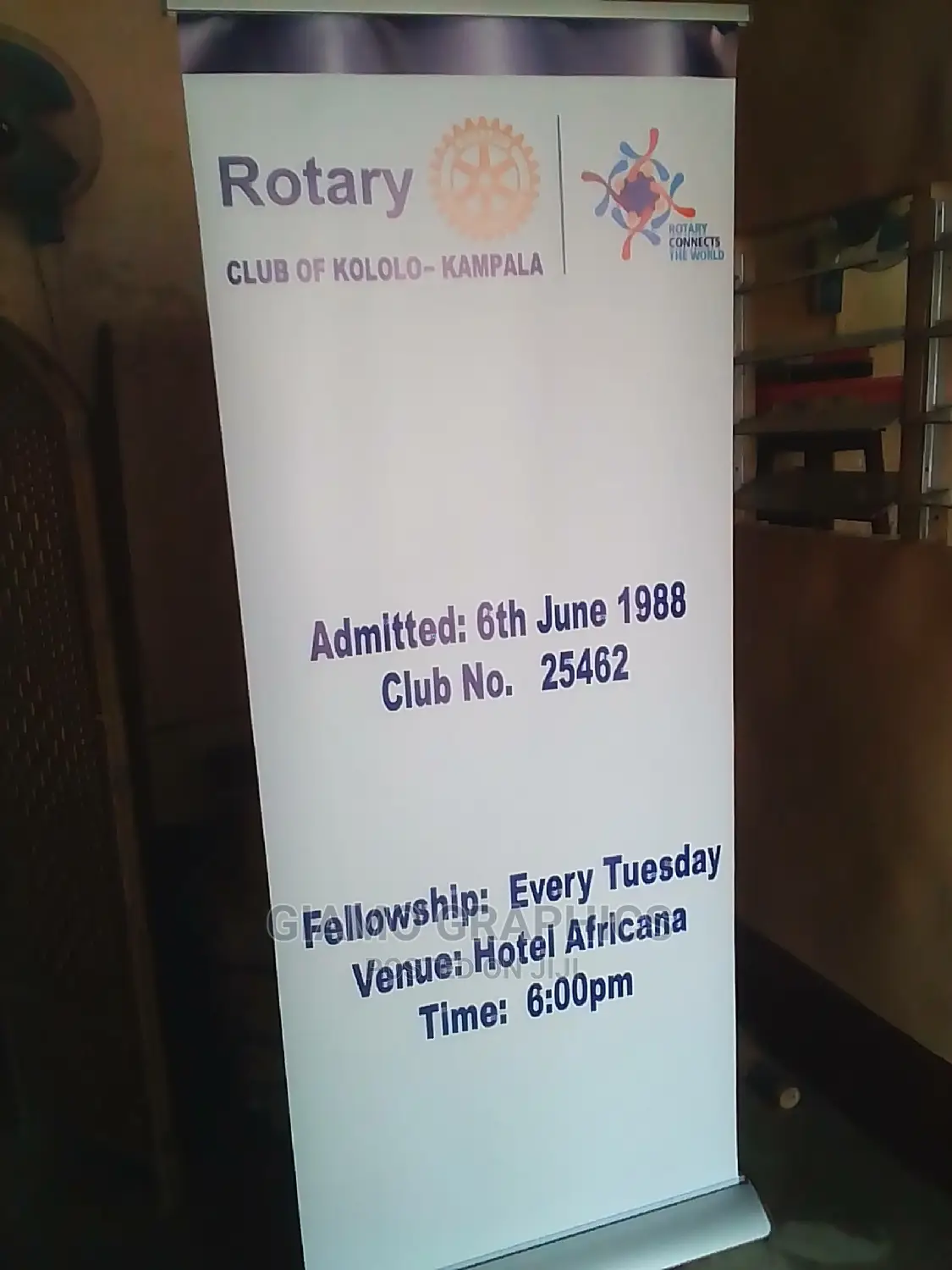 Attract Pull Up Banners
