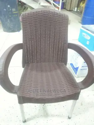 Photo - Plastic Matted Chair