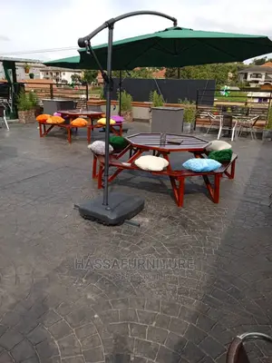 Outdoor Umbrella With Marble Stone Down