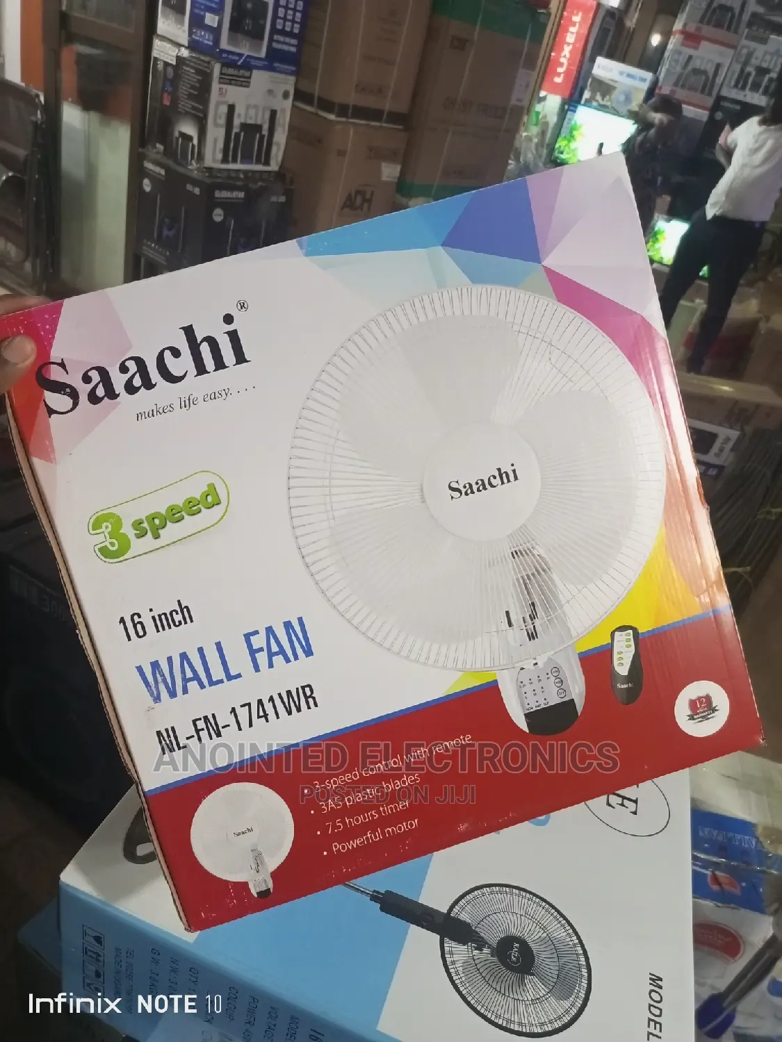 Wall Fans Sachi With a Remote