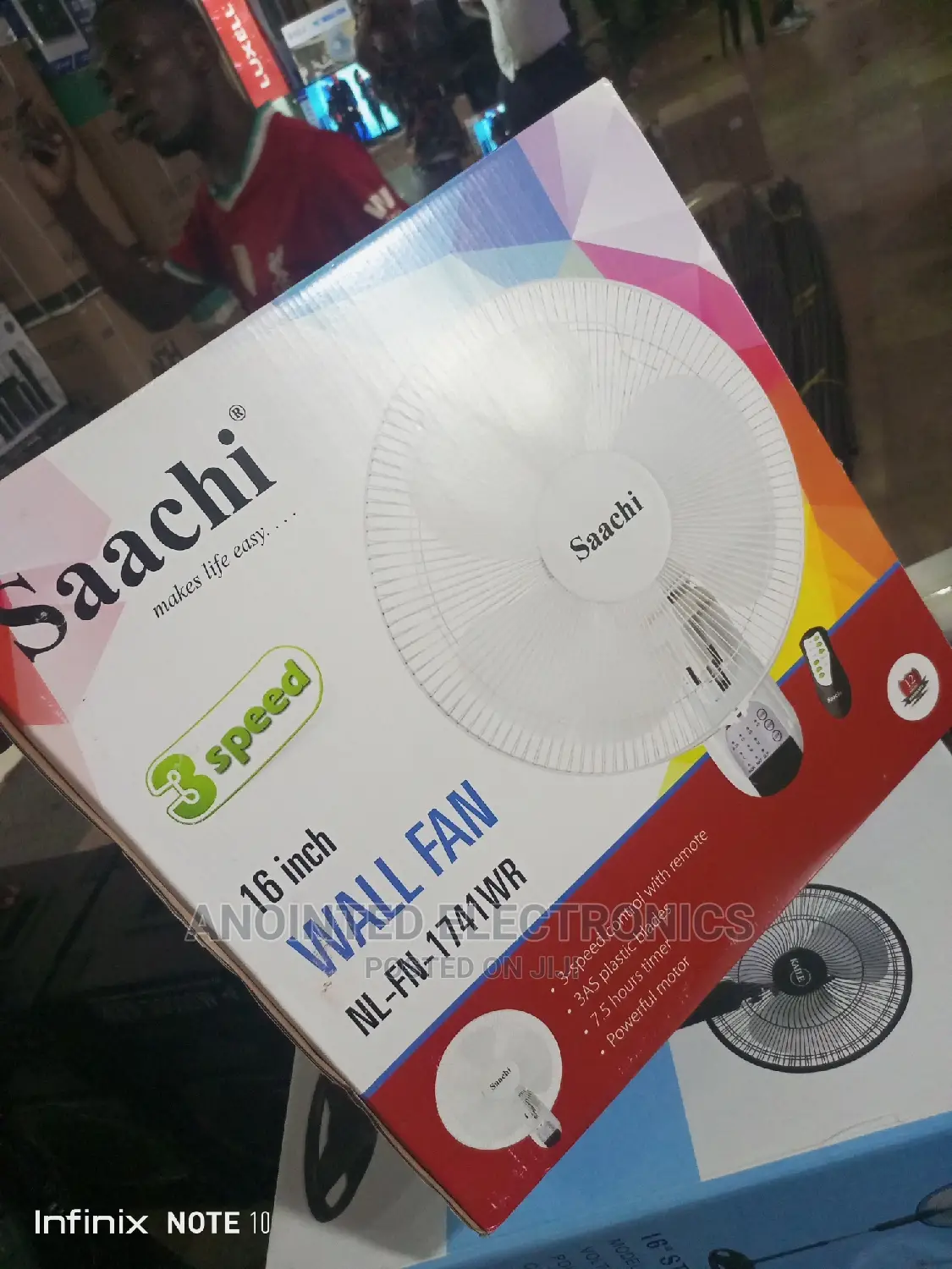 Wall Fans Sach With a Remote