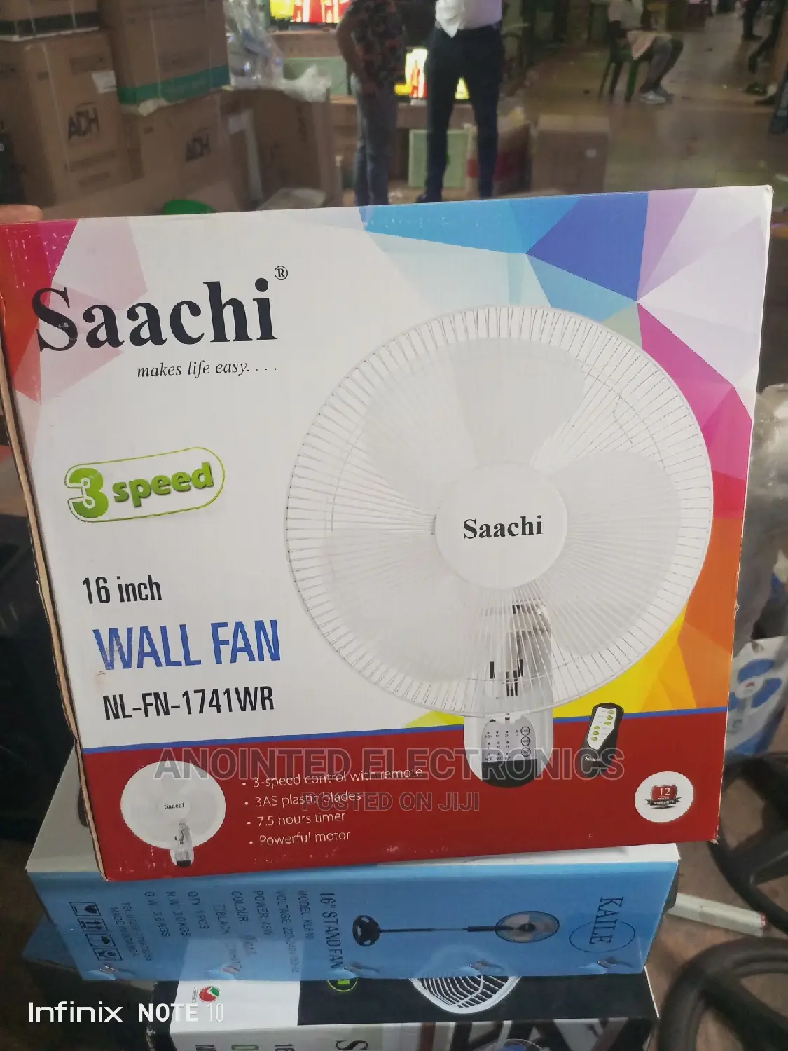 Sachi Wall Fans With a Remote