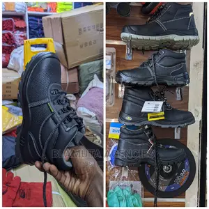 Safety Shoes ( Safety Jogger Type