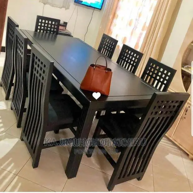 Dinning Table 8seaters