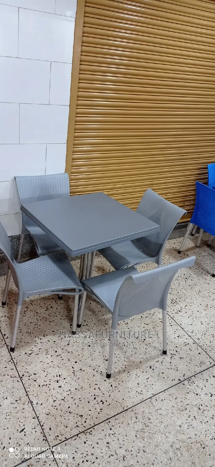 4seaters Restaurant Set