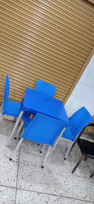 Restaurant Set 4seaters Brand New