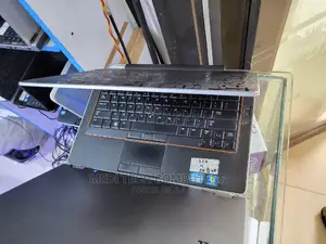 Laptop Dell Latitude E6320 4GB Intel Core I5 HDD 500GB