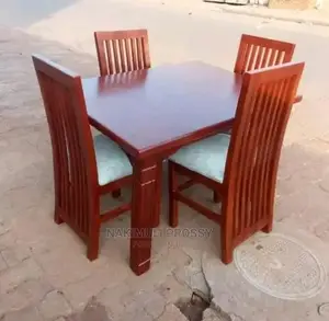 Dinning Set Four Seater