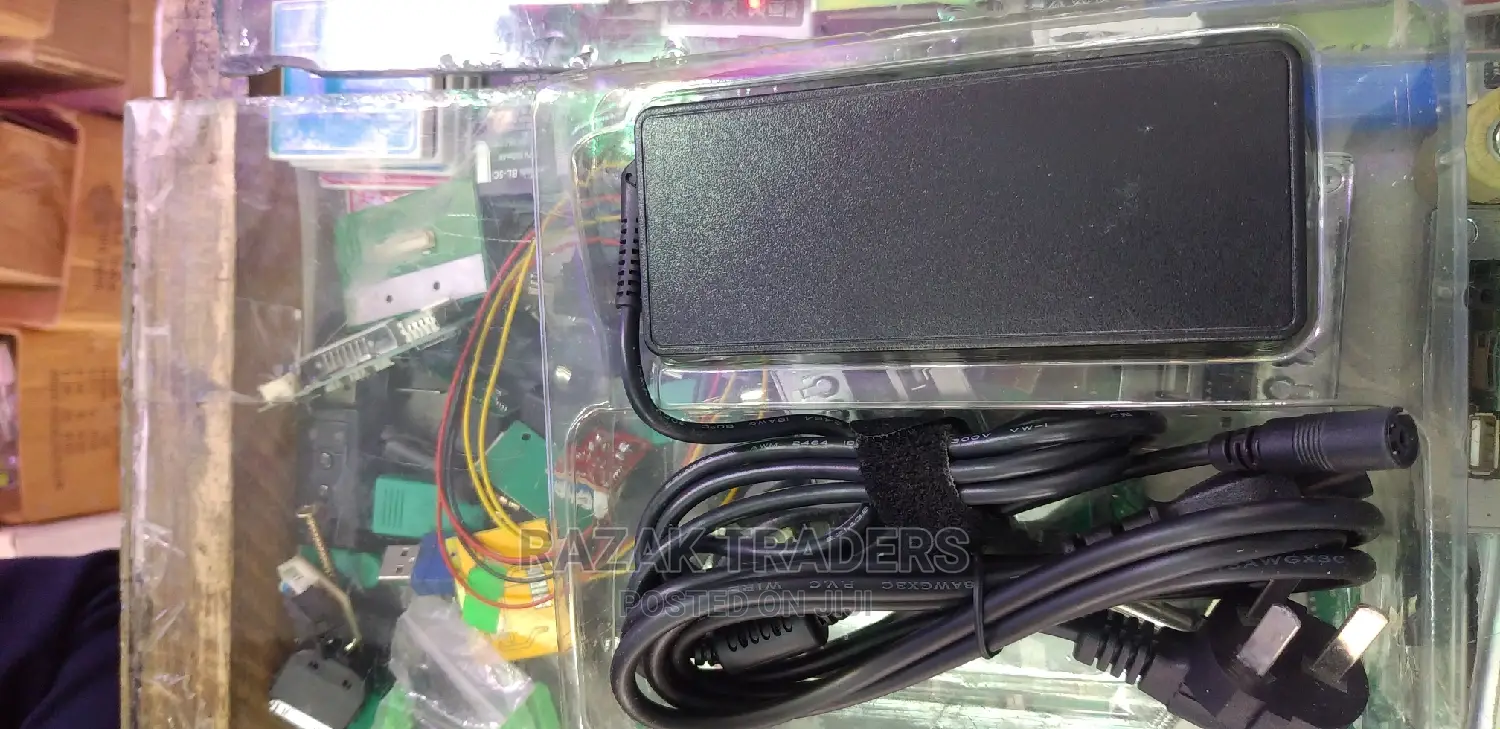 Universal Laptop Charger (Digpartner)