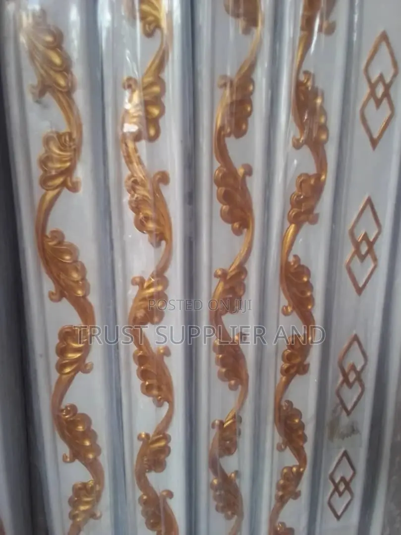 Cornices Gold Design