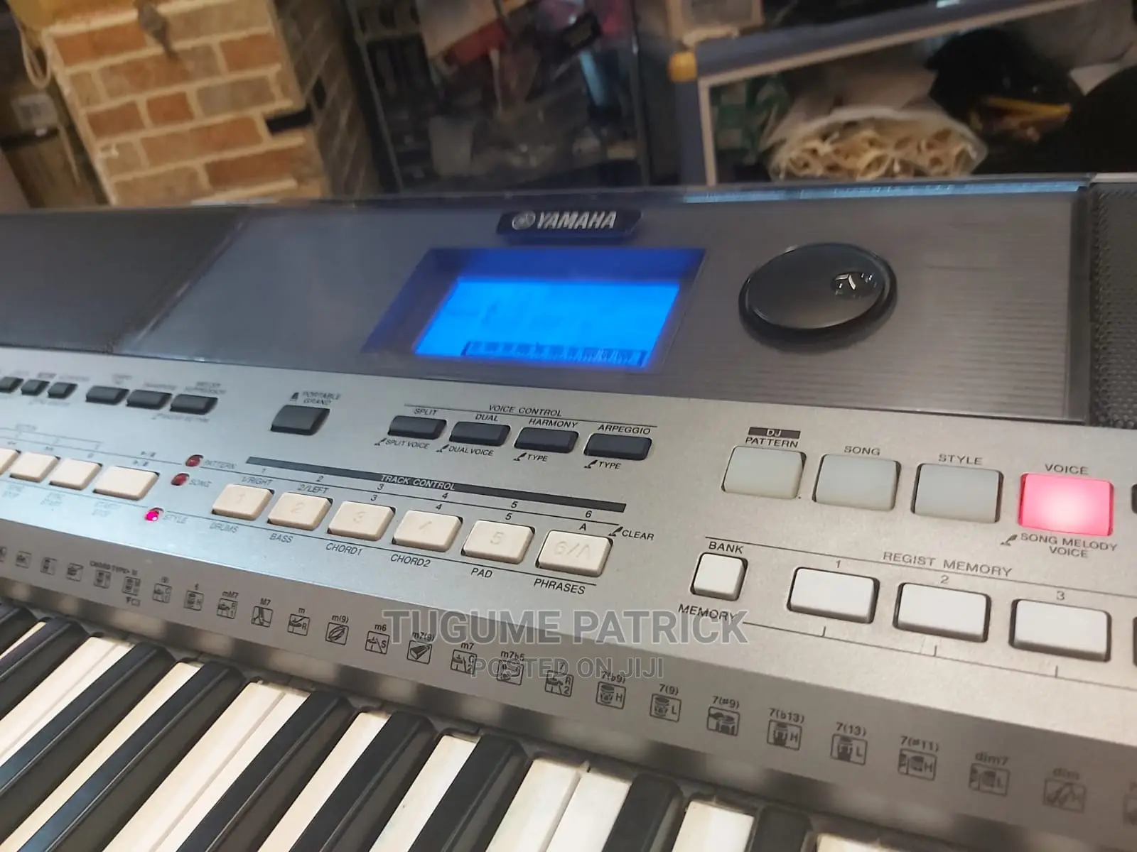 Yamaha Keyboard PSR E443