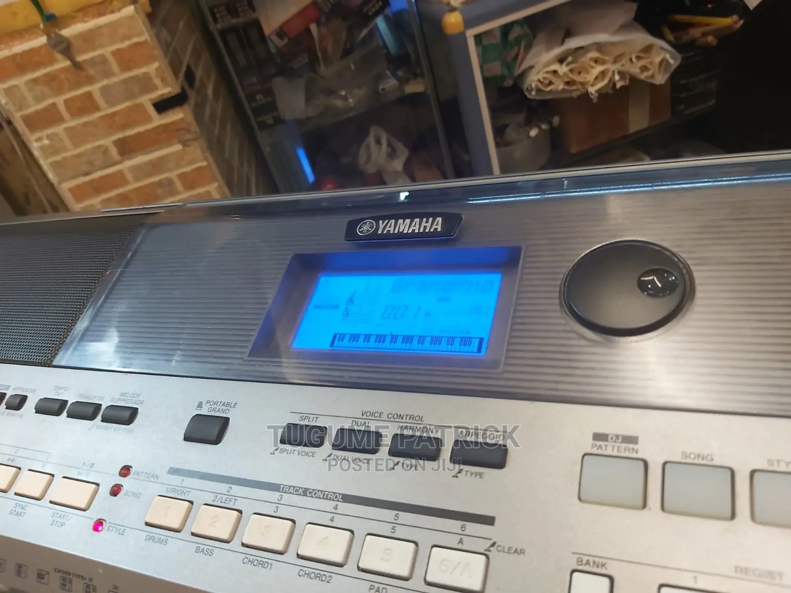 Yamaha Keyboard PSR E443