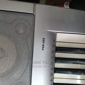 Yamaha Keyboard Psr 295