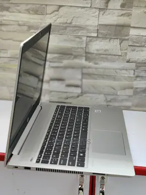 Laptop HP ProBook 450 G7 16GB Intel Core I7 HDD+SSD 256GB