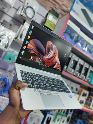 Laptop HP EliteBook 830 G5 8GB Intel Core I7 SSD 256GB