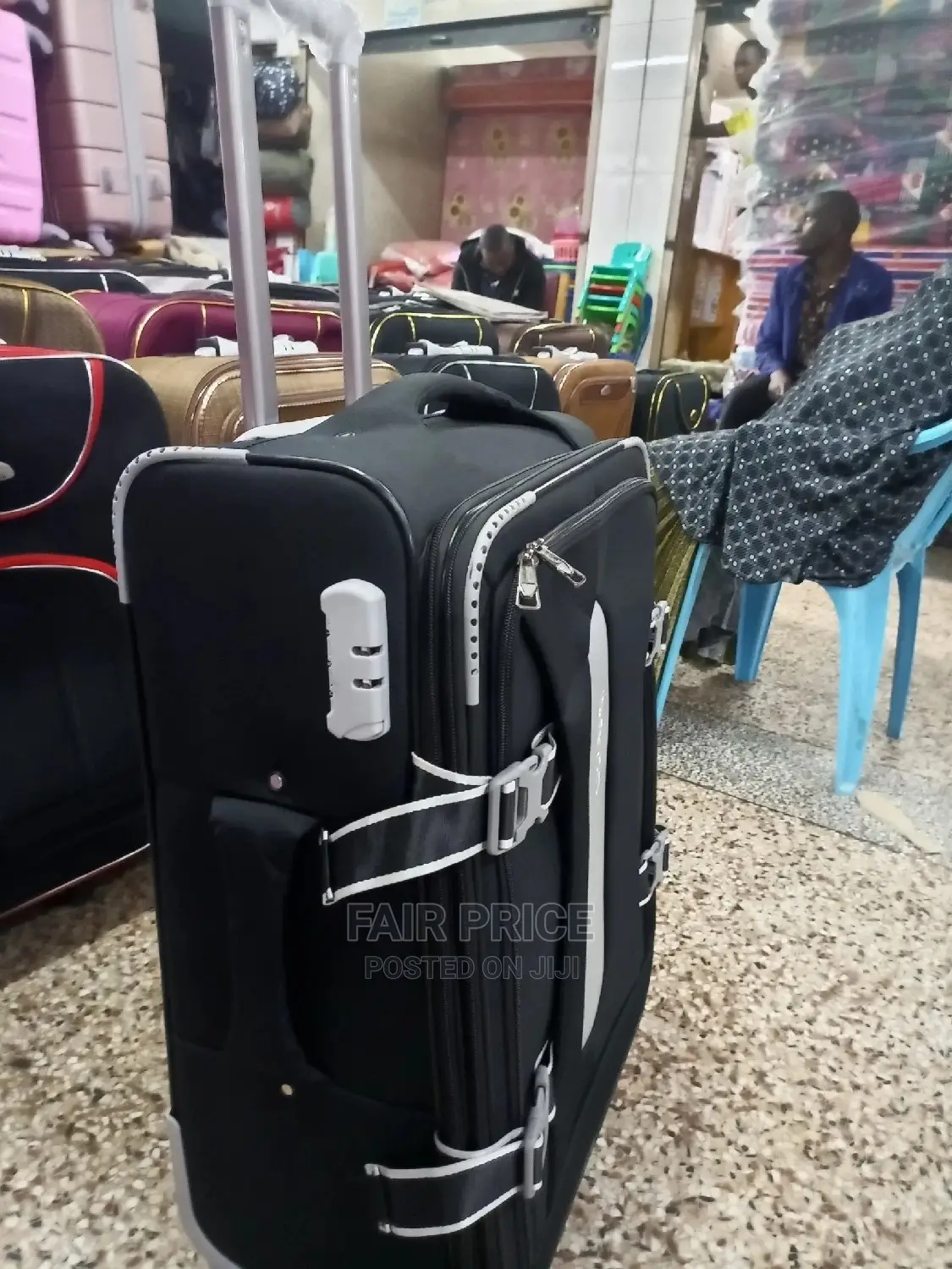Cloth Suitcase ( Black )